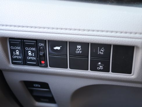 Used 2019 Honda Odyssey EX-L image 14