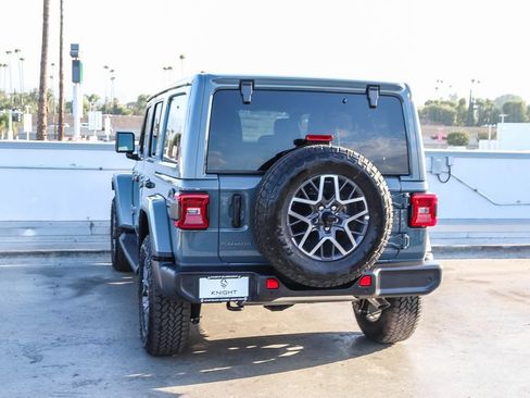 New 2026 Jeep Wrangler Unlimited Sahara AWD/4WD image 7