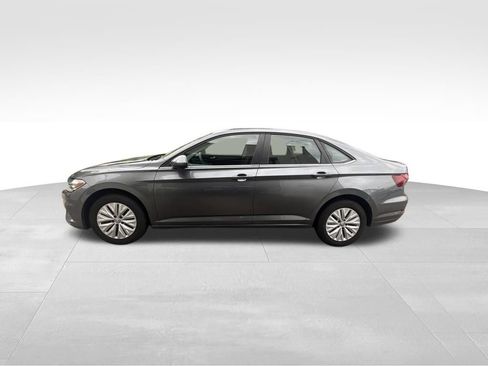 Used 2019 Volkswagen Jetta S w/ Driver Assistance Package FWD image 3