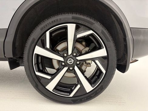 Used 2022 Nissan Rogue Sport SL AWD/4WD image 20