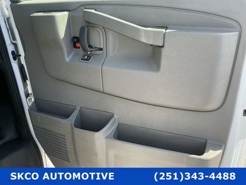 Used 2020 Chevrolet Express 2500 w/ Driver Convenience Package RWD image 12