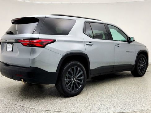 Used 2023 Chevrolet Traverse RS AWD/4WD image 5