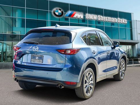 Used 2021 MAZDA CX-5 Signature image 4