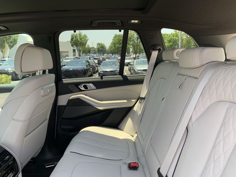 Certified 2026 BMW X5 xDrive50e AWD/4WD image 33
