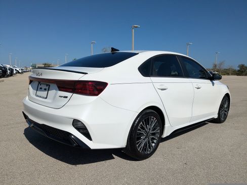 Certified 2024 Kia Forte GT-Line w/ GT-Line Premium Package image 43