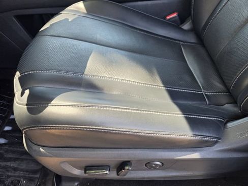 Used 2023 INFINITI QX60 Luxe w/ Cargo Package AWD/4WD image 21