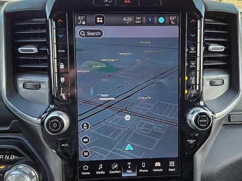 Used 2025 RAM 1500 Laramie image 21