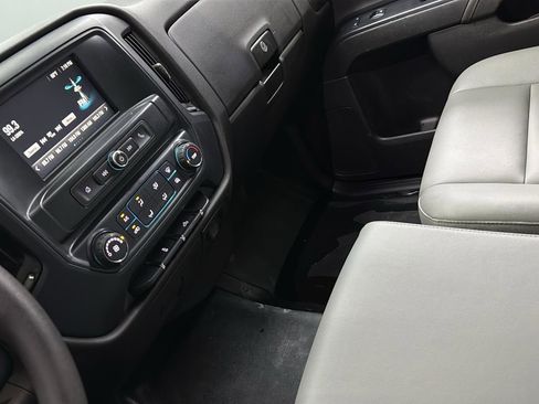 Used 2018 Chevrolet Silverado 1500 W/T w/ WT Convenience Package image 17