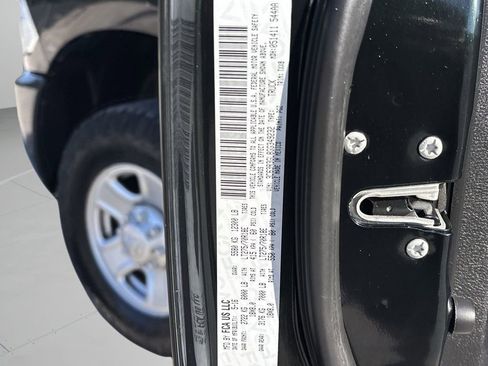 Used 2016 RAM 3500 Tradesman w/ Cold Weather Group image 35