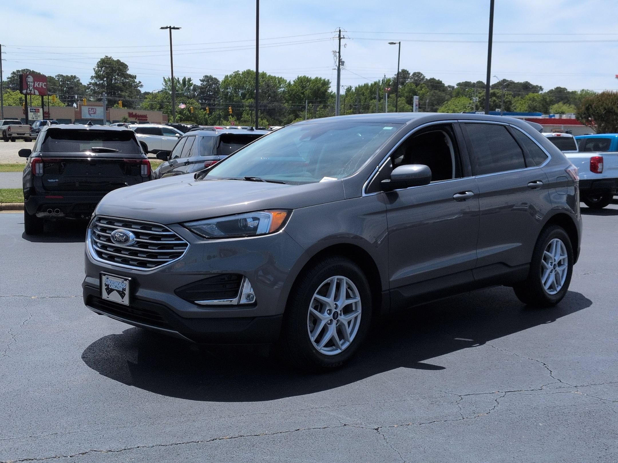 Used 2022 Ford Edge SEL w/ Convenience Package AWD/4WD image 8