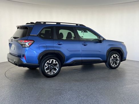 Certified 2026 Subaru Forester Premium AWD/4WD image 3