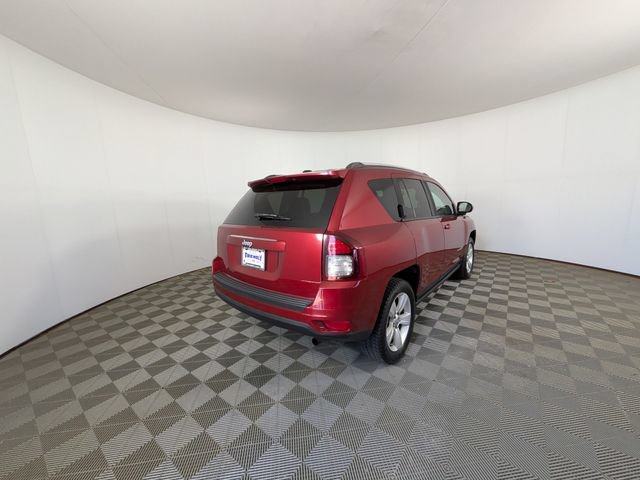 Used 2016 Jeep Compass Sport w/ Power Value Group FWD image 3