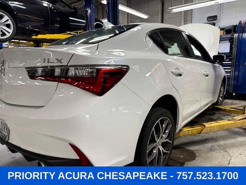 Used 2019 Acura ILX FWD image 6