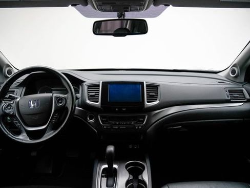 Used 2017 Honda Ridgeline RTL-T image 26