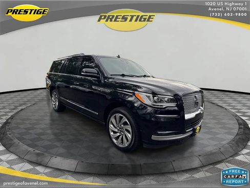 Used 2022 Lincoln Navigator L Reserve AWD/4WD image 3