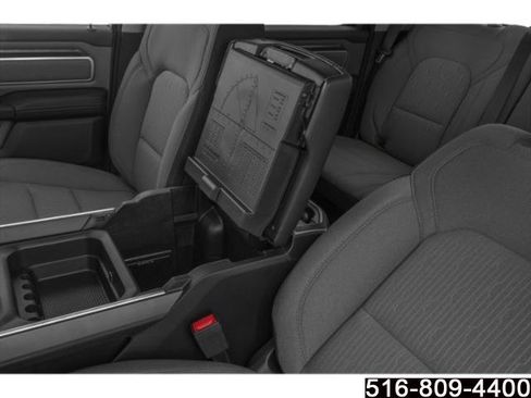 Used 2021 RAM 1500 Big Horn AWD/4WD image 18