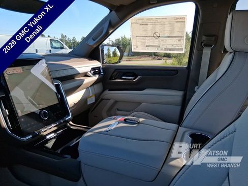 New 2026 GMC Yukon XL Denali w/ LPO, Floor Liner Package AWD/4WD image 25