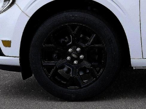 New 2026 Ford Maverick Lobo AWD/4WD image 20