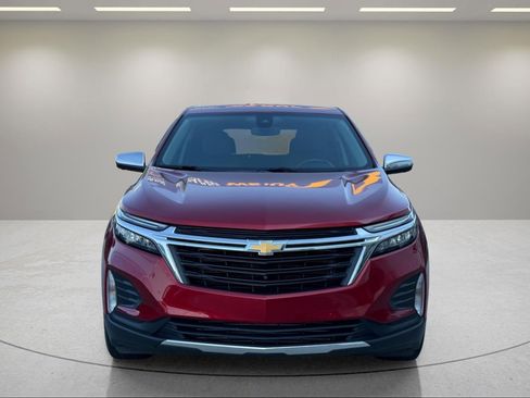 Used 2022 Chevrolet Equinox LT FWD image 2
