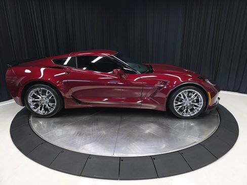 Used 2018 Chevrolet Corvette Z06 w/ Battery Protection Package RWD image 15