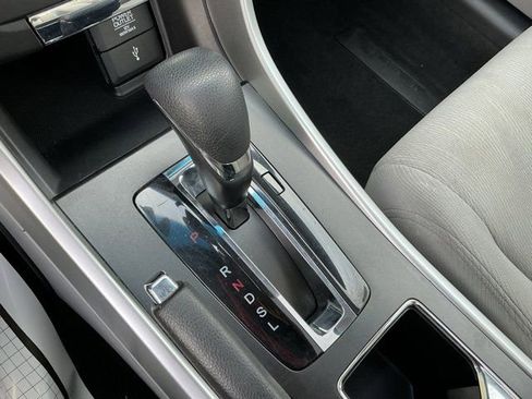 Used 2013 Honda Accord EX image 22