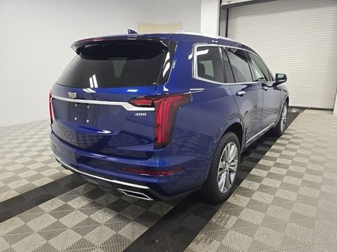 Used 2024 Cadillac XT6 Premium Luxury FWD image 4