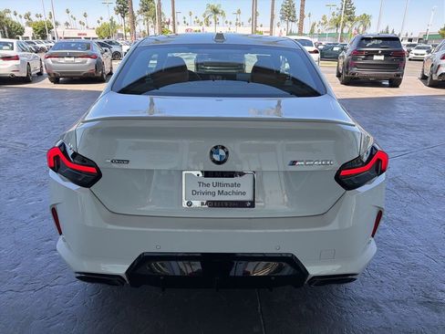 Used 2026 BMW M240i xDrive Coupe AWD/4WD image 4