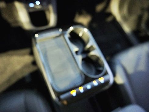 Certified 2025 Hyundai Ioniq 5 SEL image 38