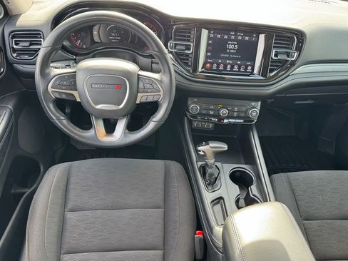Used 2022 Dodge Durango SXT w/ Trailer Tow Group IV AWD/4WD image 17