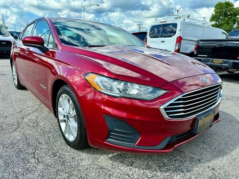 Used 2019 Ford Fusion SE FWD image 7