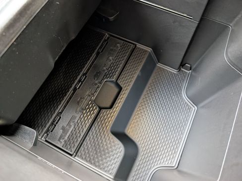 New 2026 RAM 1500 4x4 Crew Cab image 31