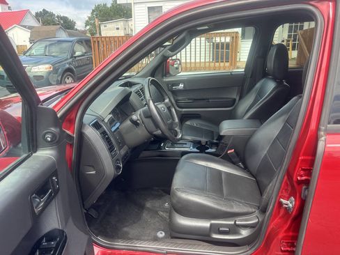 Used 2011 Ford Escape Limited w/ 302A Rapid Spec Order Code image 11