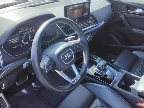 Used 2023 Audi SQ5 Premium Plus w/ Premium Plus Package image 18