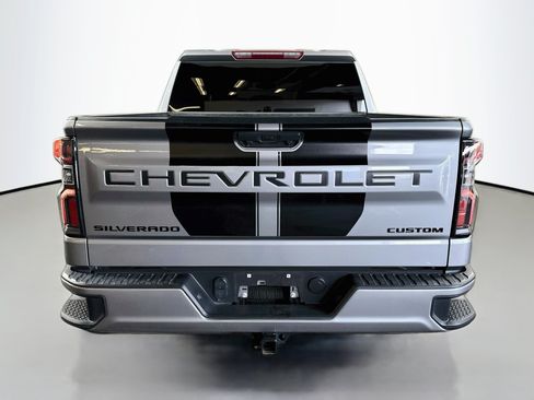 Used 2024 Chevrolet Silverado 1500 Custom w/ LPO, Dark Essentials Package RWD image 6