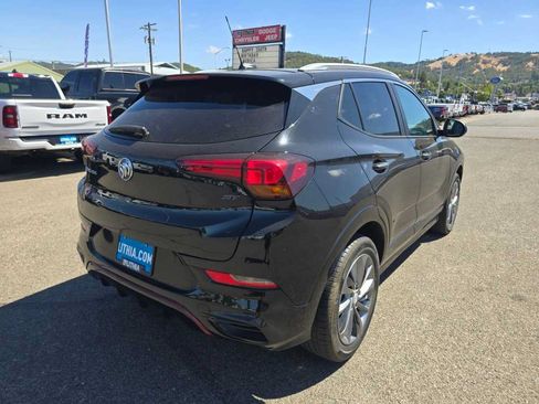 Used 2023 Buick Encore GX Select w/ Sport Touring Package AWD/4WD image 5