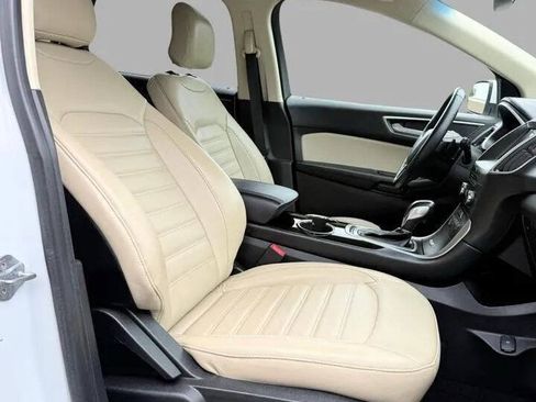 Used 2018 Ford Edge SEL w/ Equipment Group 201A AWD/4WD image 35