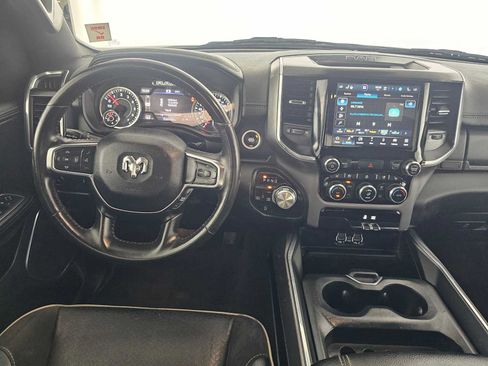 Used 2024 RAM 1500 Laramie AWD/4WD image 18