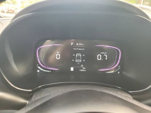 Used 2025 Kia Soul LX w/ LX Technology Package image 29