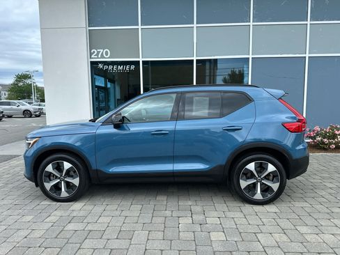 Used 2024 Volvo XC40 B5 Core w/ Protection Package Premier AWD/4WD image 23