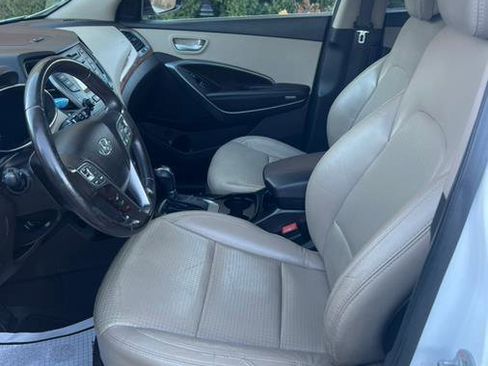 Used 2013 Hyundai Santa Fe Sport image 15