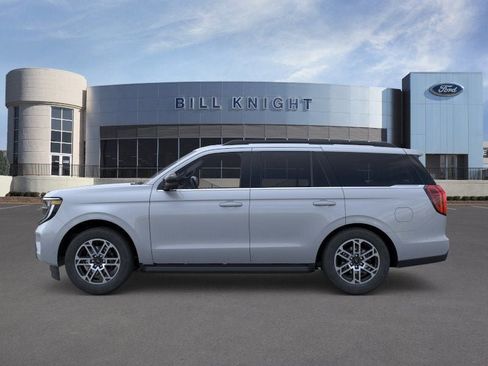 New 2026 Ford Expedition Active AWD/4WD image 4
