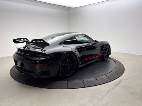 Certified 2025 Porsche 911 GT3 RWD image 7