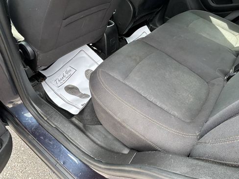 Used 2019 Chevrolet Trax LS AWD/4WD image 9