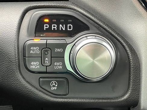 Used 2025 RAM 1500 Laramie w/ Night Edition AWD/4WD image 39