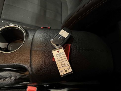 Used 2022 Ford Mustang GT image 32