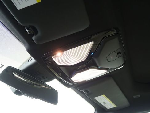 Used 2024 BMW i4 eDrive35 w/ Premium Package image 22