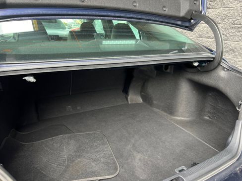 Used 2022 Toyota Camry SE FWD image 19