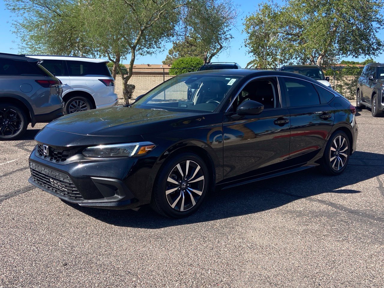 Used 2023 Honda Civic EX-L image 1