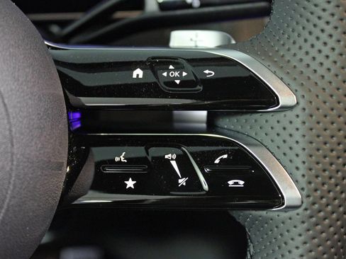 Used 2026 Mercedes-Benz GLC 350e 4MATIC image 20