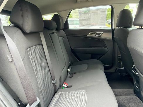 New 2026 Kia Sportage LX AWD/4WD image 13